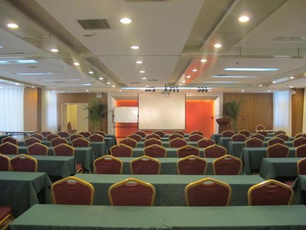 Jingjiang Inn Zhengzhou Hongqi Road Εξωτερικό φωτογραφία
