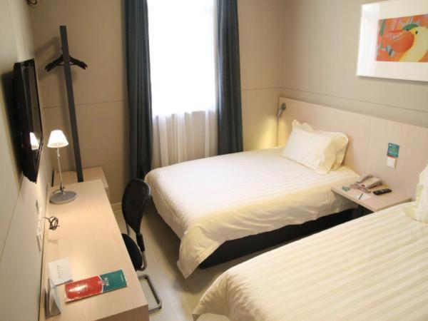 Jingjiang Inn Zhengzhou Hongqi Road Εξωτερικό φωτογραφία