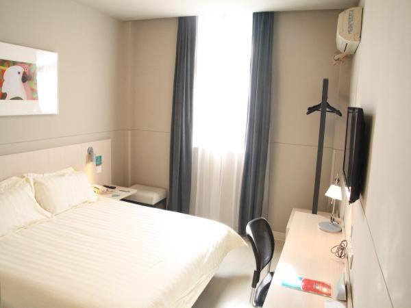 Jingjiang Inn Zhengzhou Hongqi Road Εξωτερικό φωτογραφία